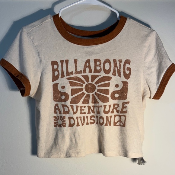 Billabong Adventure Division Cream and Brown T-Shirt - Picture 1 of 1